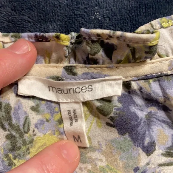Maurices Blouse - Picture 7 of 9